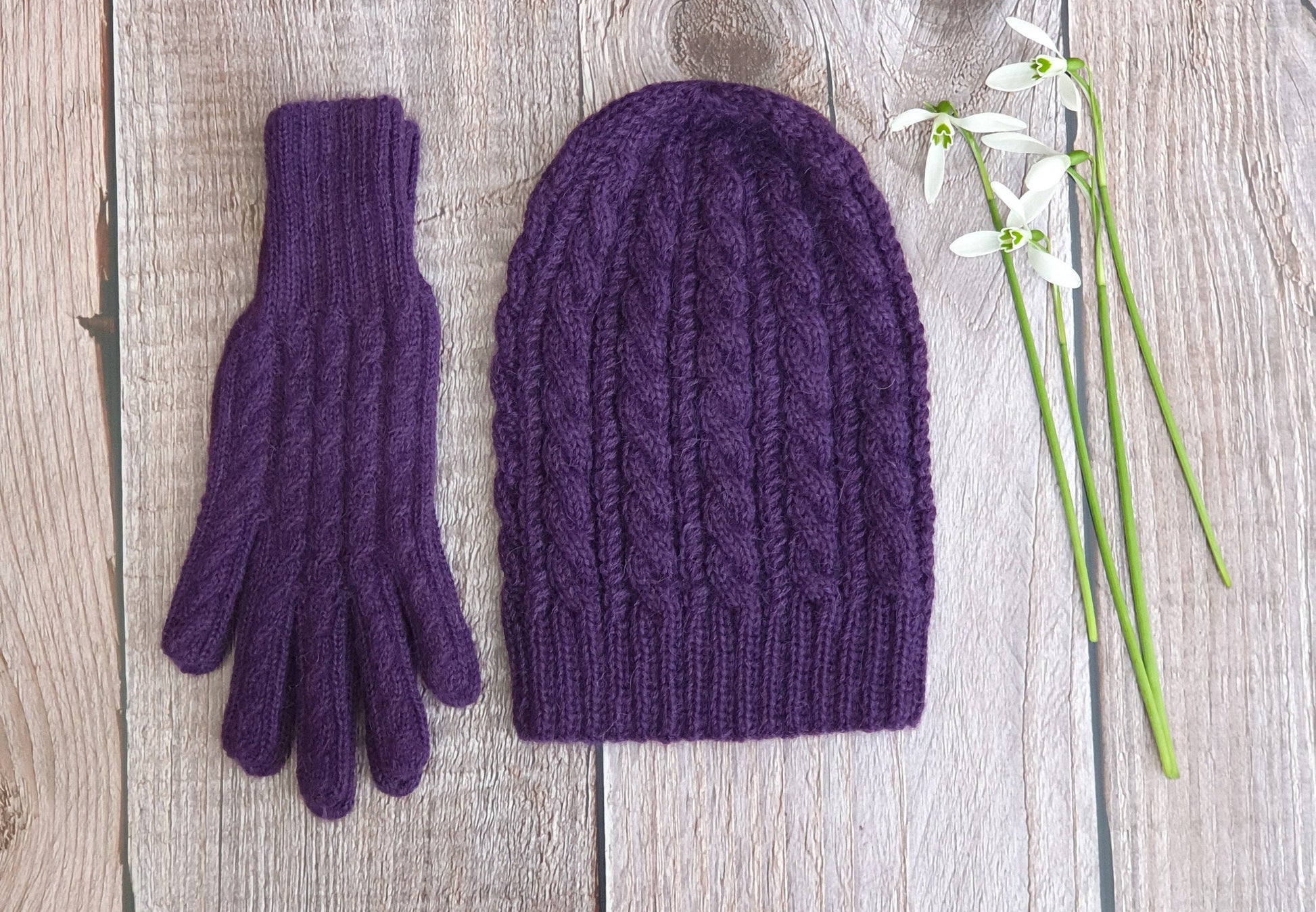 Hat and gloves set, hand knitted 100% Alpaca wool, cable knit, winter warm knit matching set. Eco friendly, plastic free, ethical, fairtrade