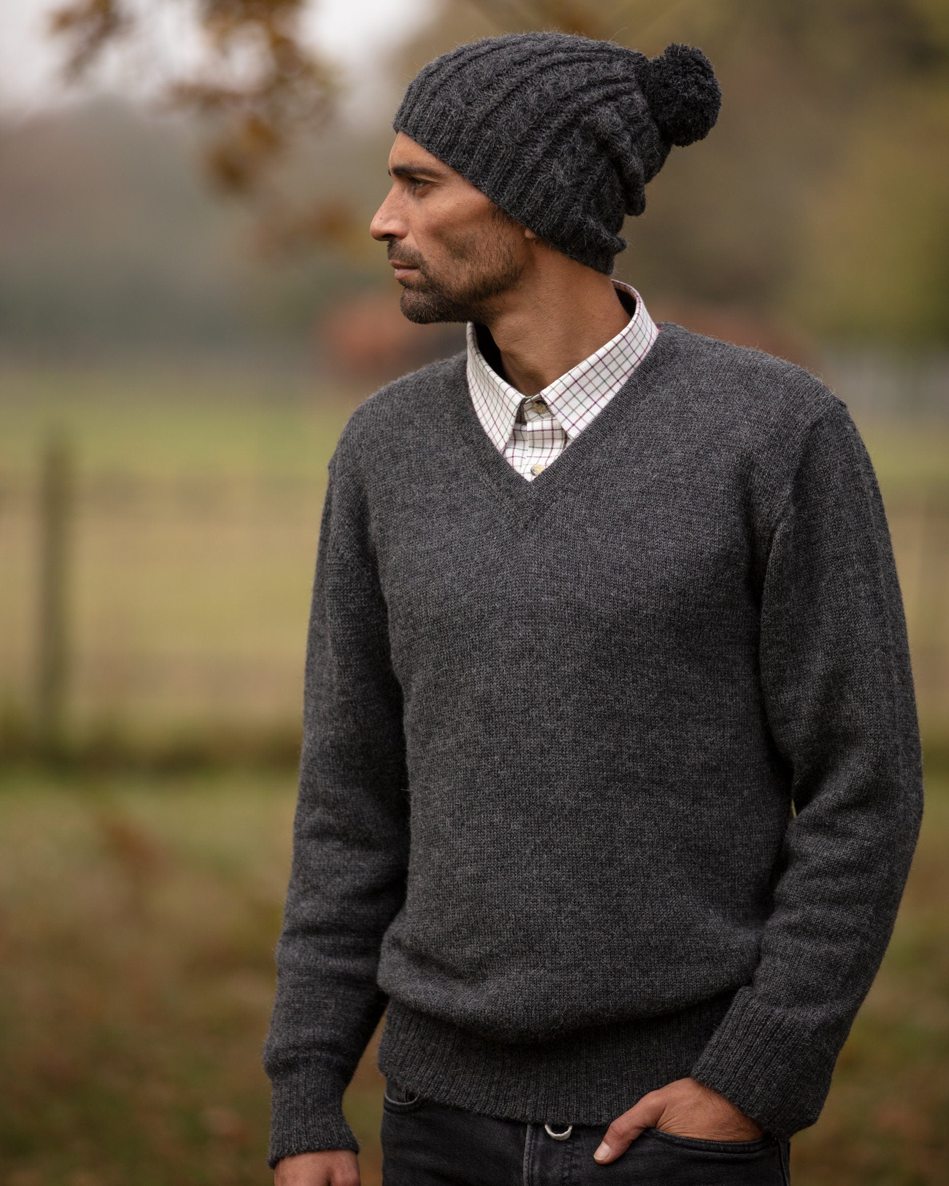 V-neck jersey 100% alpaca wool, knitted v neck warm sweater, woollen knit pullover alpaca fibre, natural fibres, plastic free jumper for men