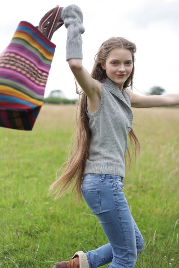 100% Alpaca Vest, Sleeveless knit wool jumper for woman, sweater, woollen pullover, fair trade, ethical, knitted top. PLASTIC FREE.