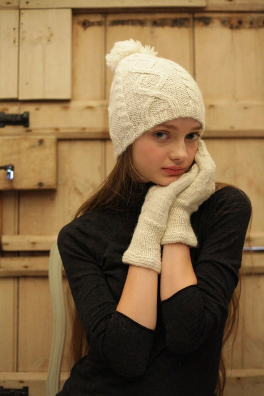 Bobble hat, 100% Alpaca, Hand knitted beanie with pom pom, Cable knit, alpaca wool knit toque, plastic free, ethical, natural fibre.